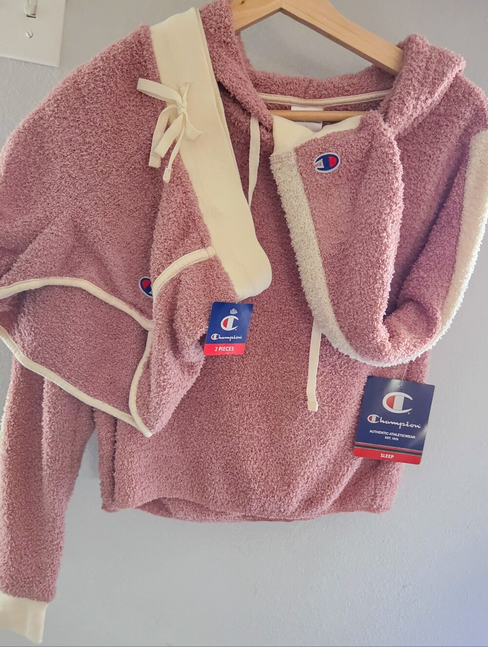 NWT Champion Mauve Pink Fuzzy Teddy Fleece Lounge Hoodie & Shorts 2-Piece Set